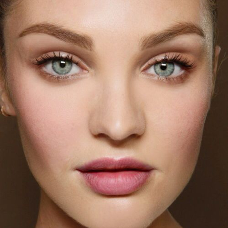 قبل وضع الماسكارا ننصحك بتموج رموشك