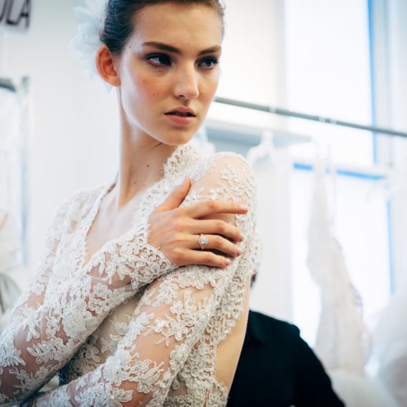 للعروس الراقية