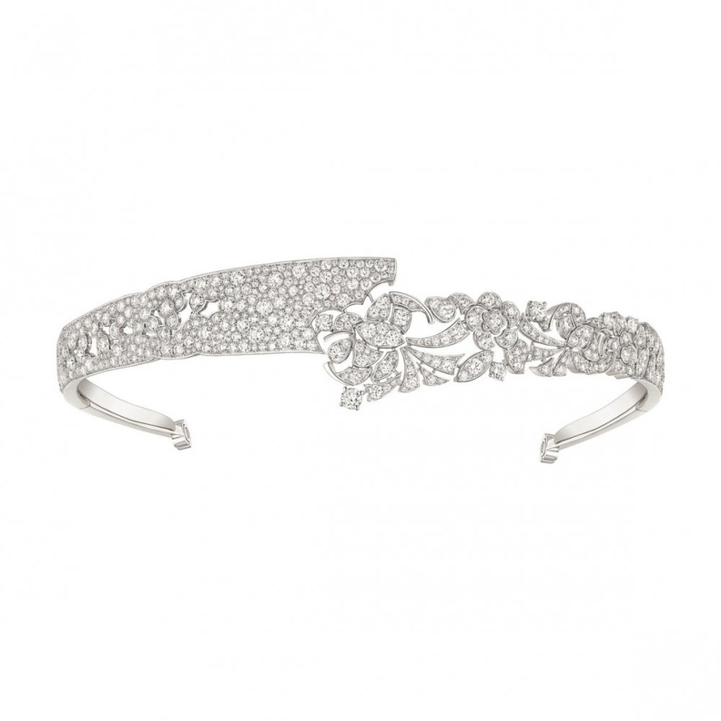 تاج شوميه من الماس