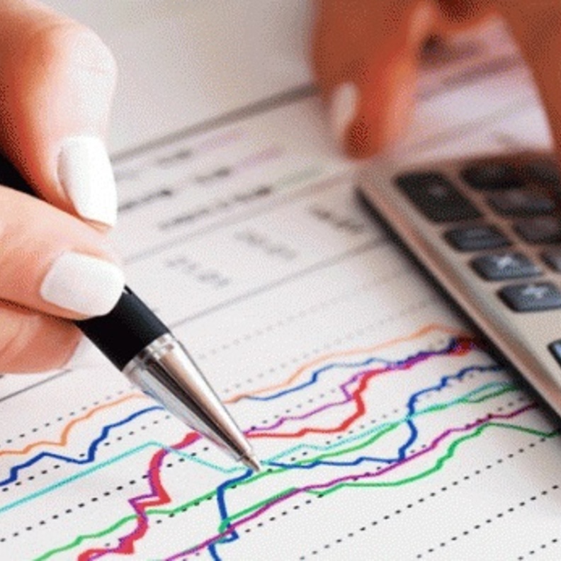 دور المرأة السعودية في مجال المال و الأعمال