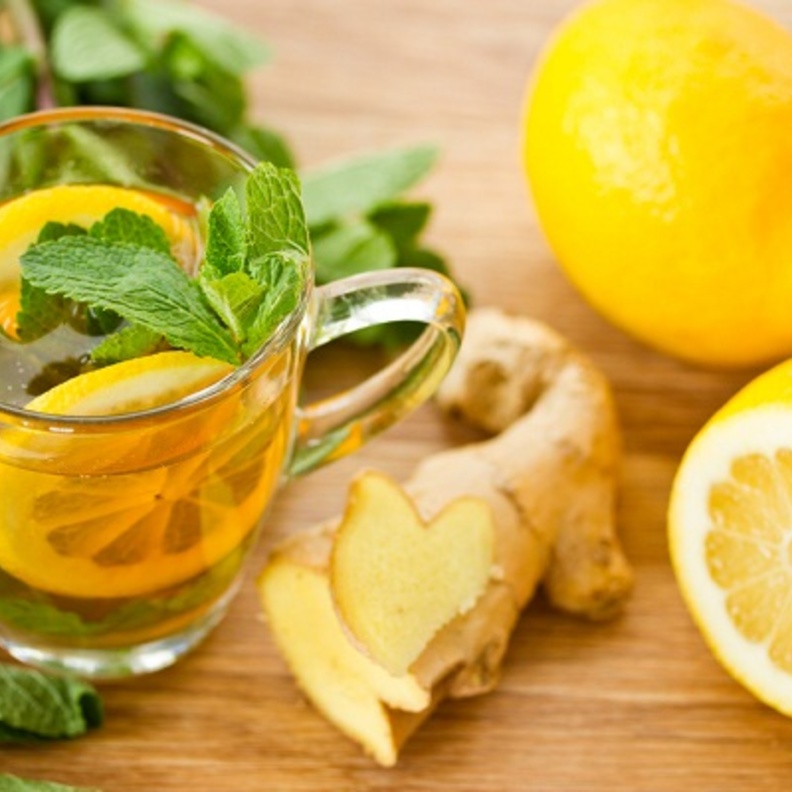 المشروبات الساخنة تحمي الحلق من الالتهاب