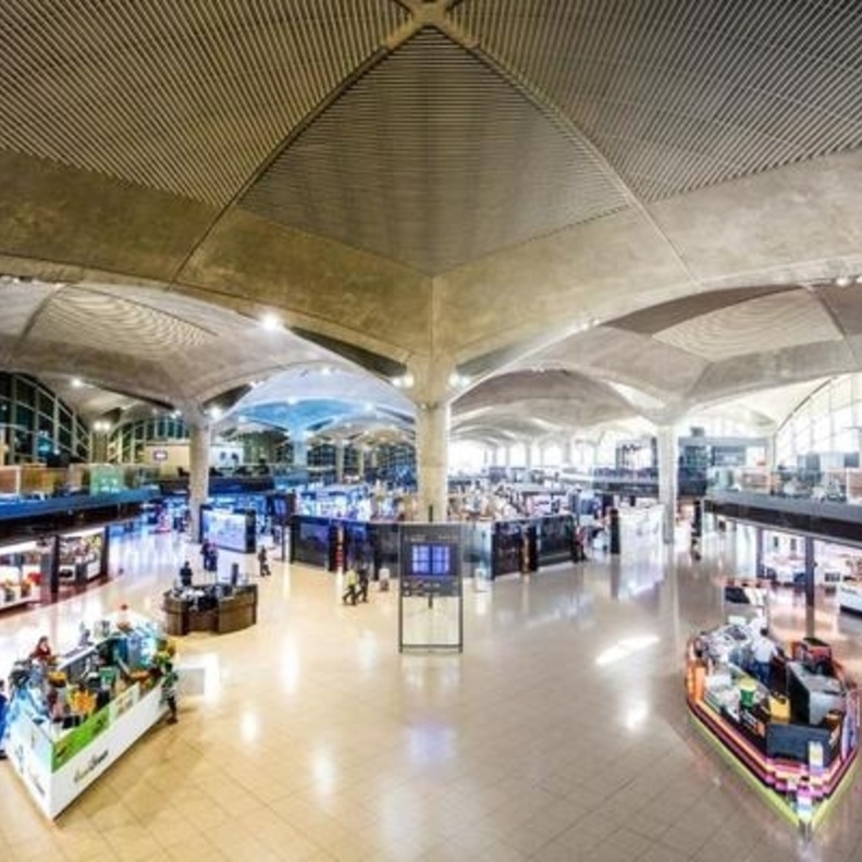 مطار الملكة علياء الدولي