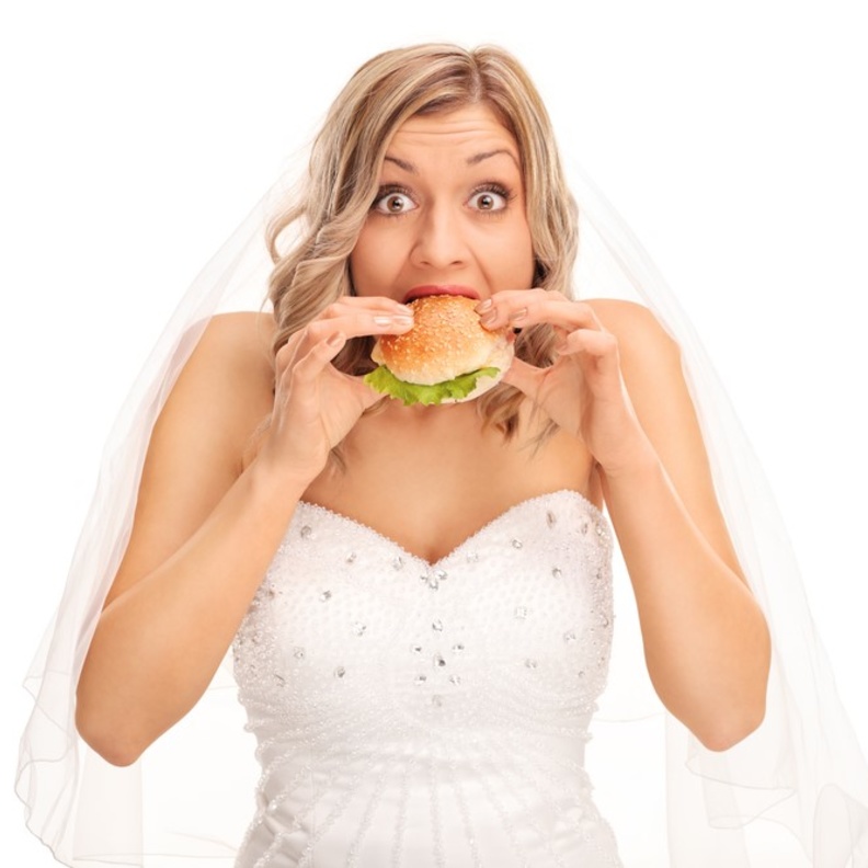 انتبه الى نوعية غذائك وابتعدي عن الدهون والسكريات