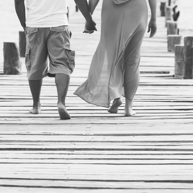 عرسان يستمتعان بشهر العسل في شبه جزيرة يوكوتان