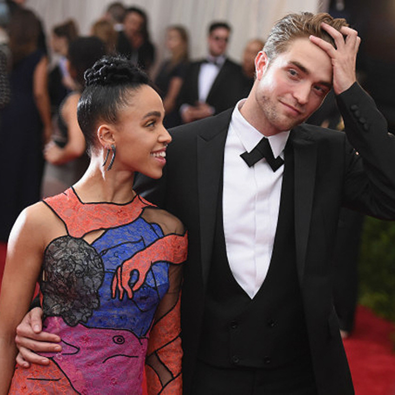 باتينسون ظهر مع تويجز في مهرجان كان