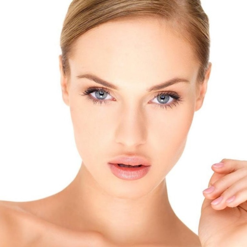 استعيني بالماسكات الطبيعية لتفتيح البشرة