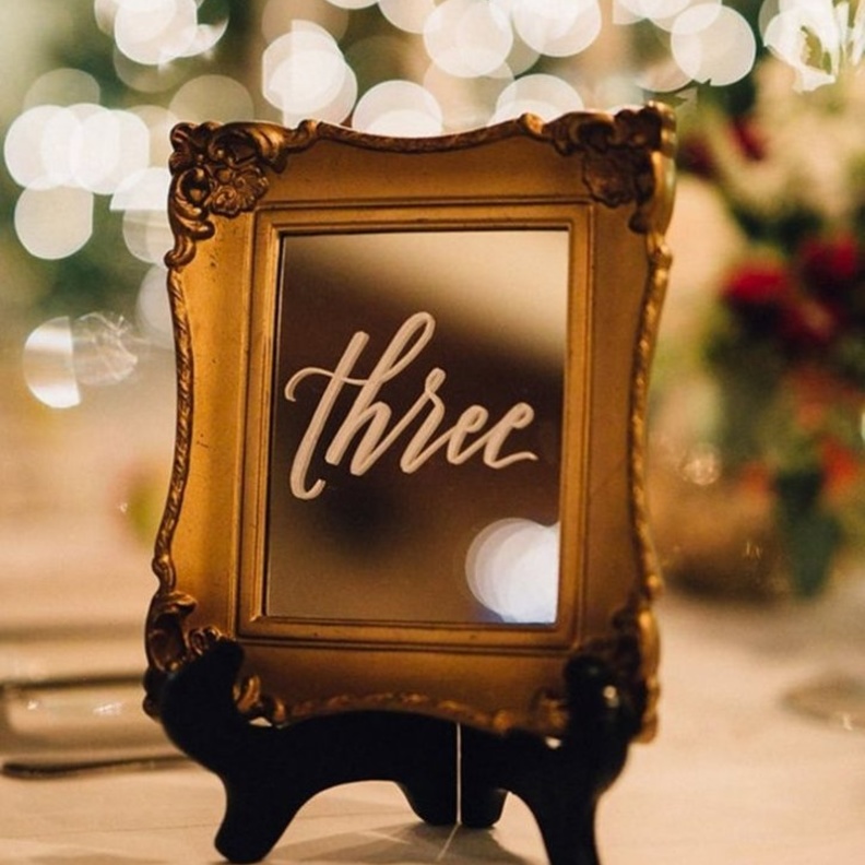 ثيمات زواج باللون البرونزي