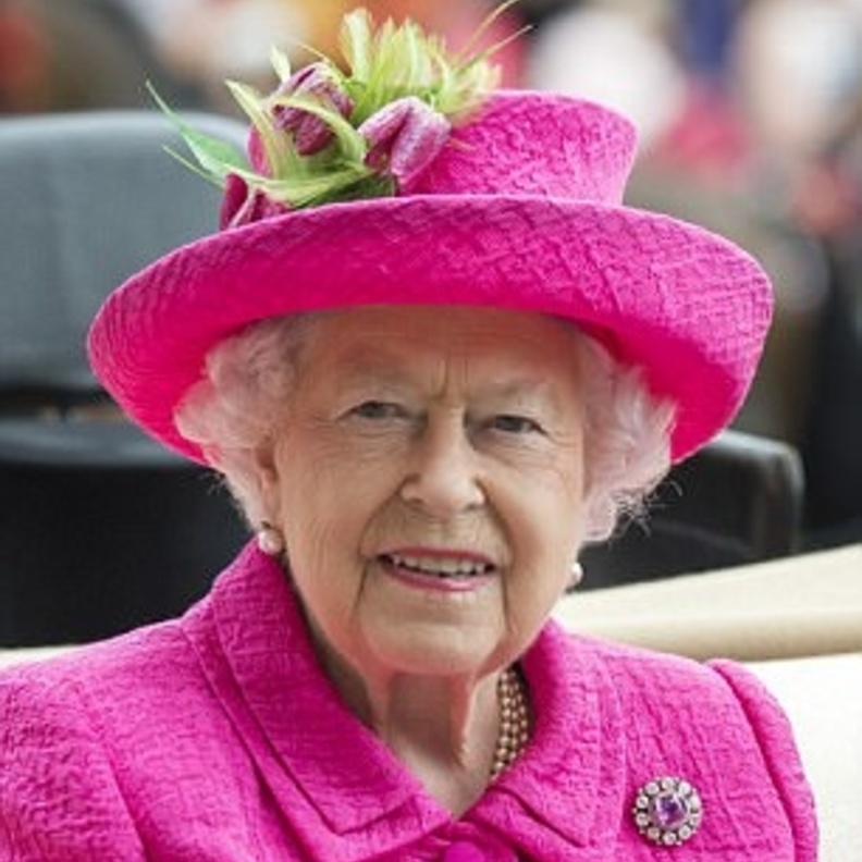 رسالة توضح حزن الملكة واضطرابها بسبب وفاة الأميرة ديانا