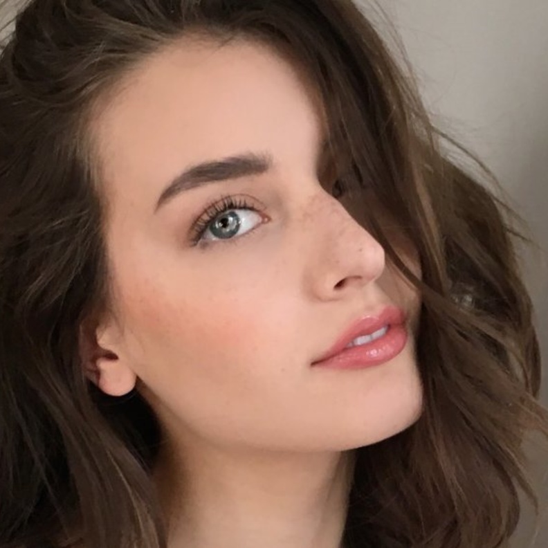 اجعلي بشرتك تتنفس لمكياجك اليومي