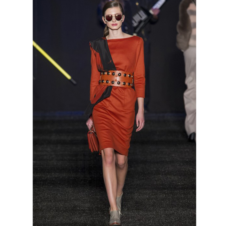 فساتين بنات قصيرة ومزخرفة لعيد الاضحى 2017 من دار Mary Katrantzou