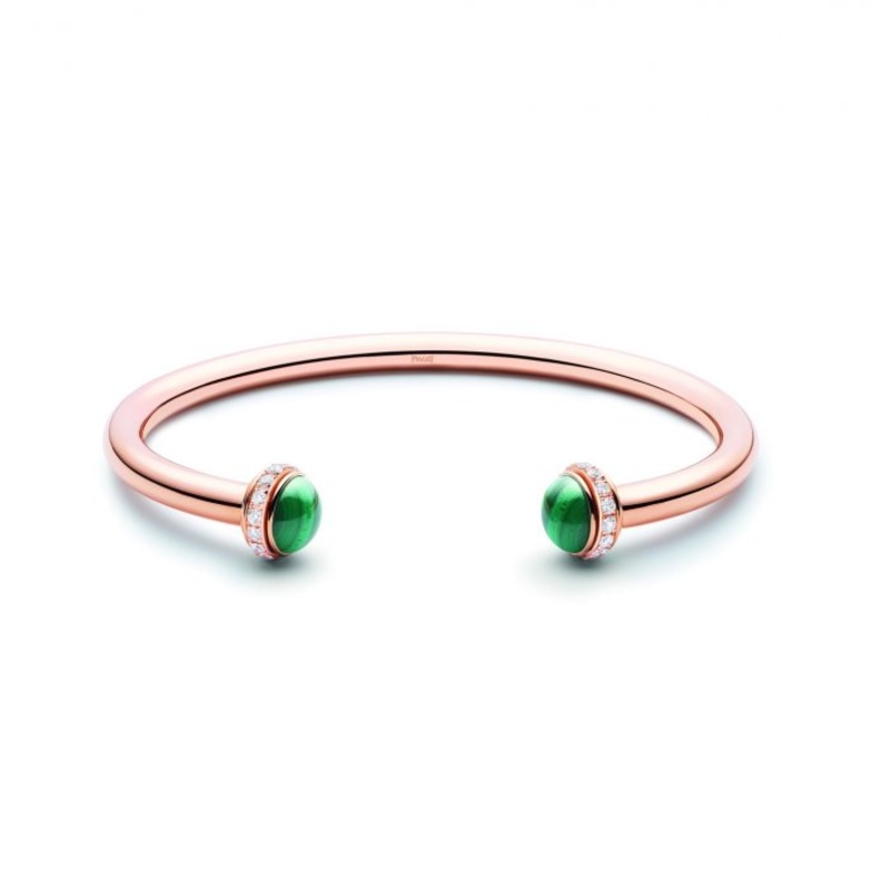 خاتم لويس فيتون من الذهب وعرق اللؤلؤ.