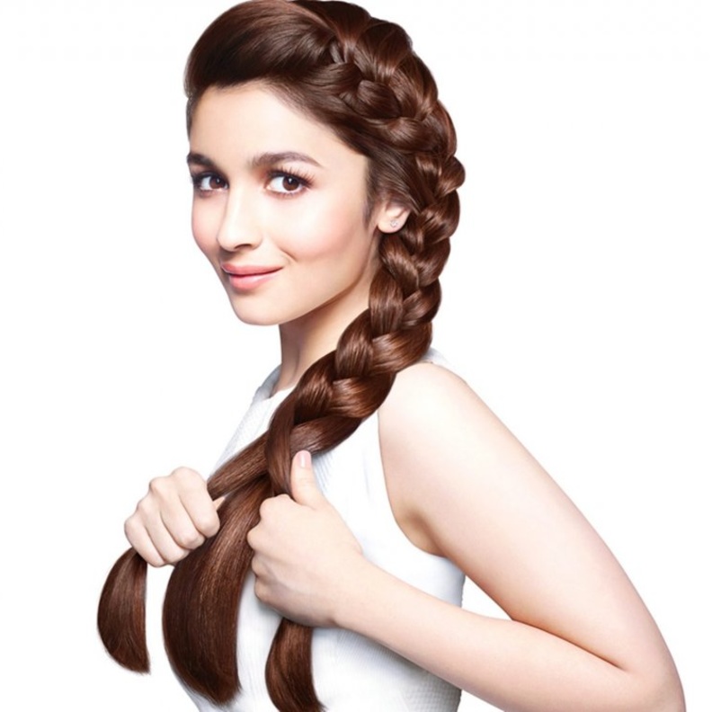 عليا ترغب في الزواج مبكرا جدا