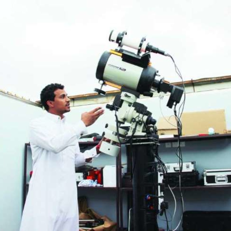 سعودي ينشيء أول مرصد فلكي شخصي