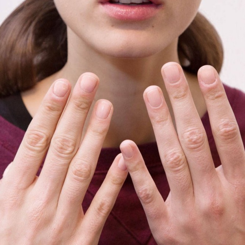 لا تقصي أطراف الأظافر