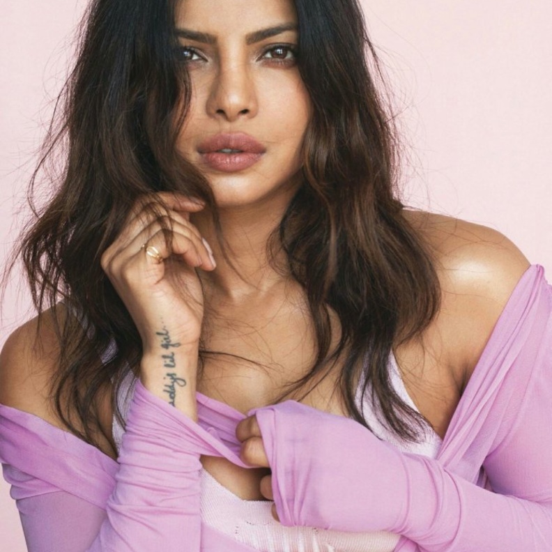 فيلم بريانكا تشوبرا يتجاوز الـ 100 مليون دولار