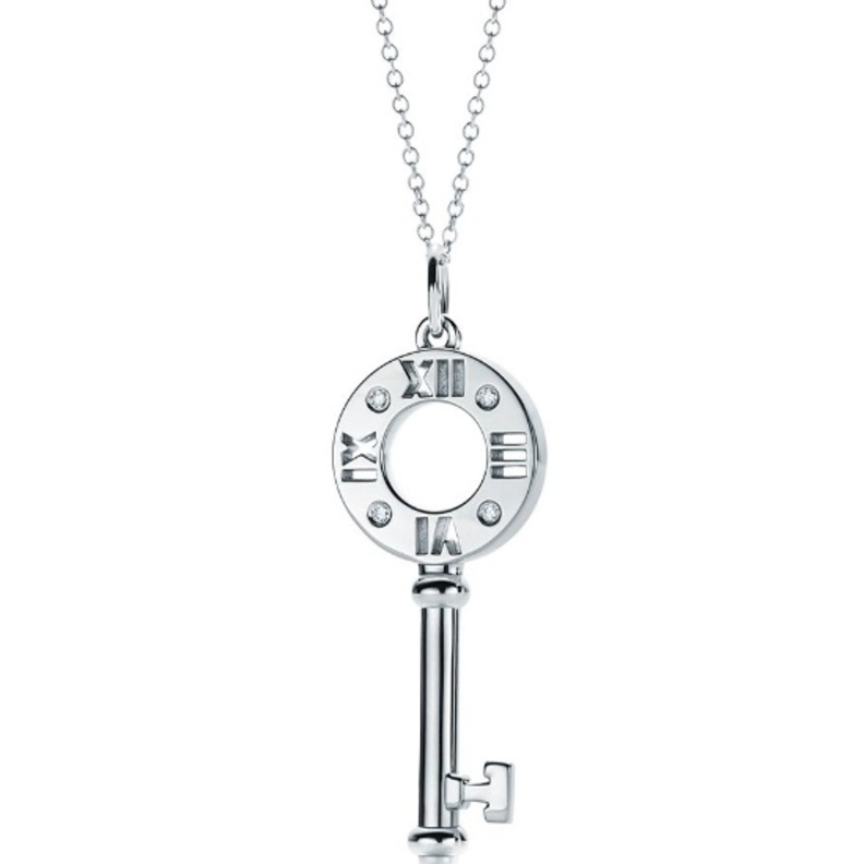 قلادة تيفاني آند كو من الذهب الأبيض والماس