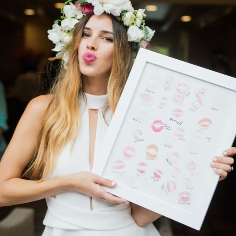 أفكار لاختيار هدية العروس