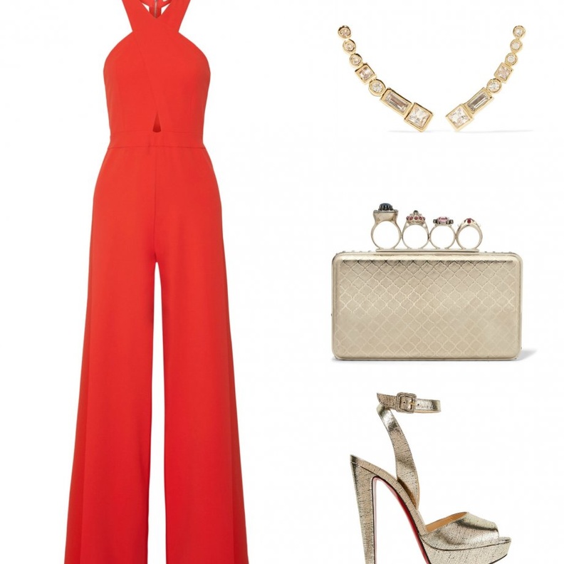 اطلالة جذابة ليوم الحب في الجمبسوت الأحمر