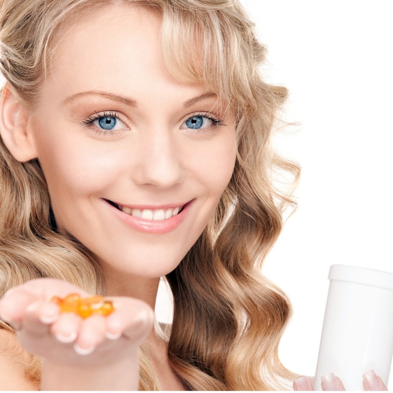 من فوائد مادة الزنك للشعر هي حماية فروة الرأس من الأمراض الجلديّة وخاصّةً القشرة