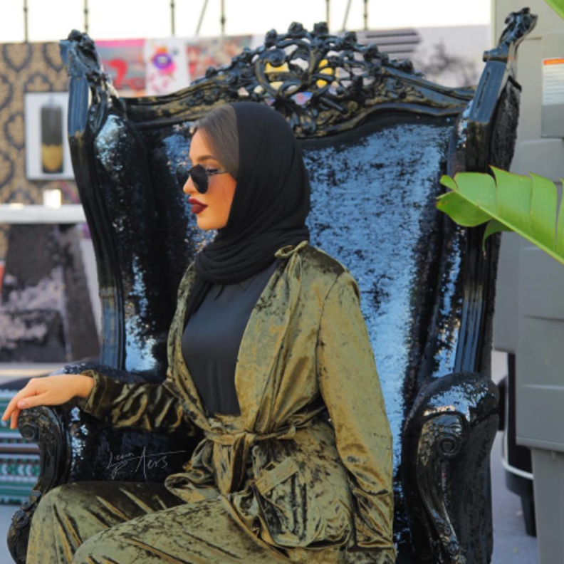 لفة حجاب راقية اختارتها فاطمة حسام