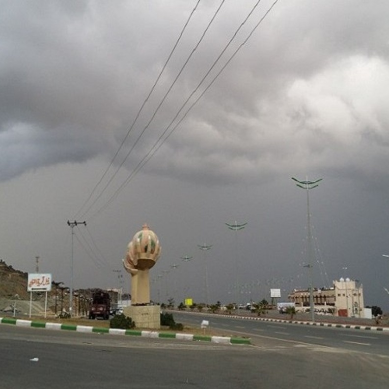 الأرصاد حذرت من الأمطار الرعدية.