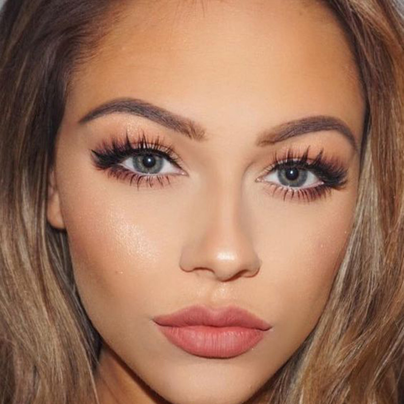 تعلمي الفرق بين فراشي المسكرة