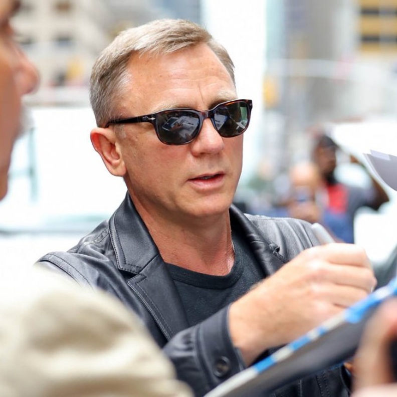 دانيال كريج يتعهد بتجنب المشاهد الخطرة بعد إصابة توم كروز