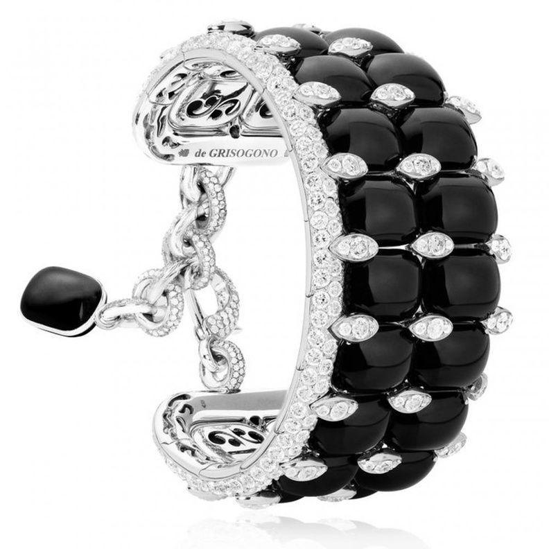 أسوارة ذهب من دي غريسوغونو من الذهب الأبيض والماس وحجر اليشم