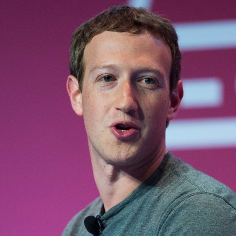 مارك زوكربيرغ يواصل انتقامه من سناب شات عبر واتساب