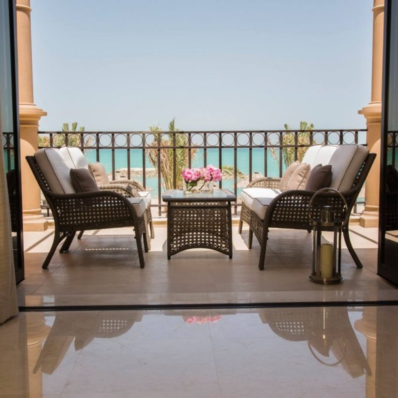 اطلالات ساحرة من داخل غرف فندق انتركونتيننتال