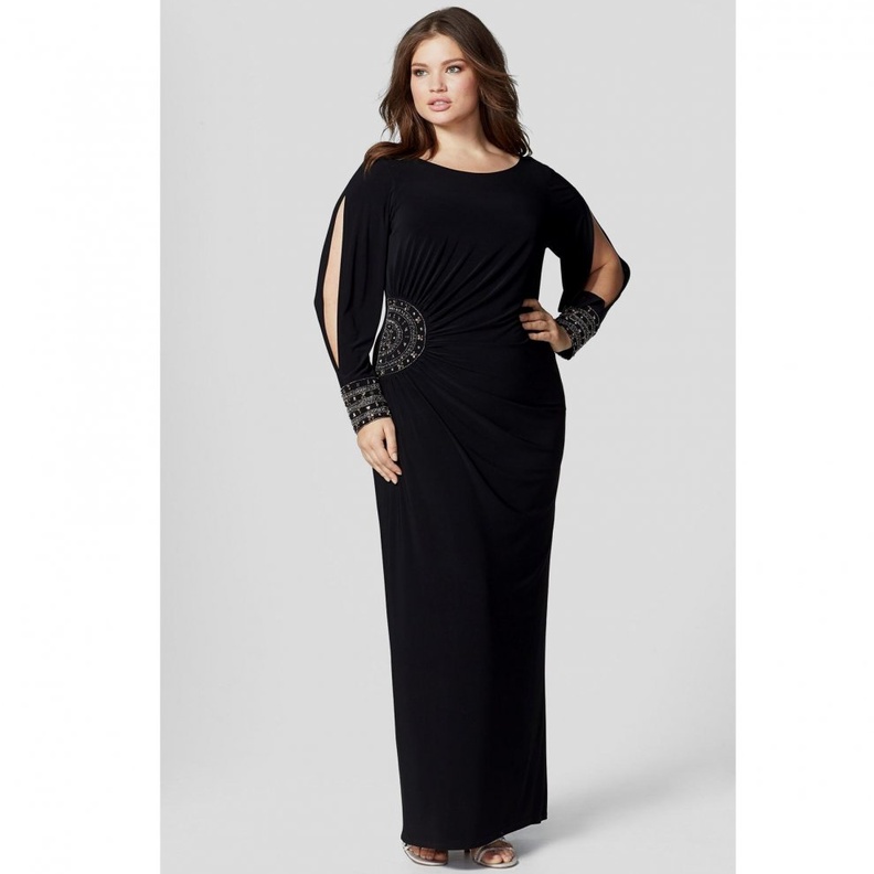 فساتين سهرة للسمينات باللون الأسود تمنحك تألق باهر في المناسبات