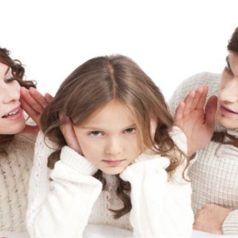 عادات سيئة يكتسبها الابناء من الاباء دون ان يعلموا