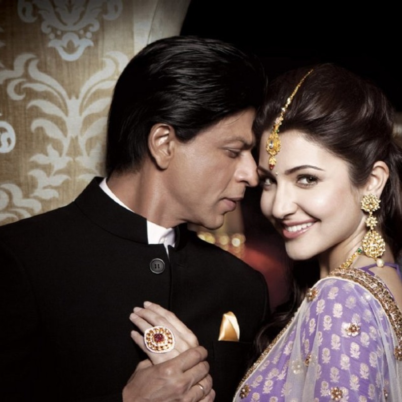 أنوشكا شارما تشيد بشاروخان