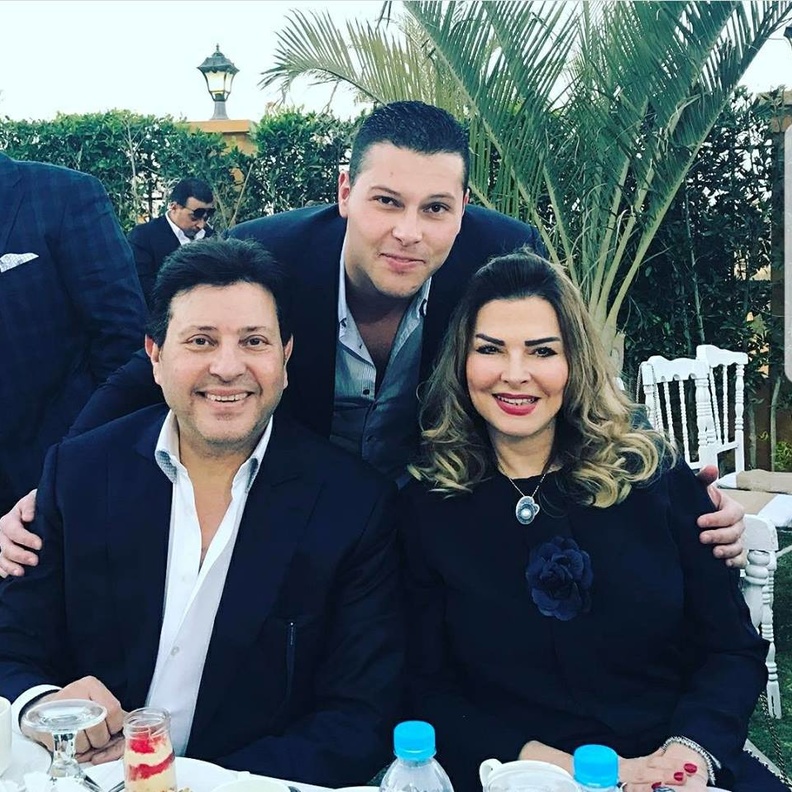 هاني شاكر وعائلته