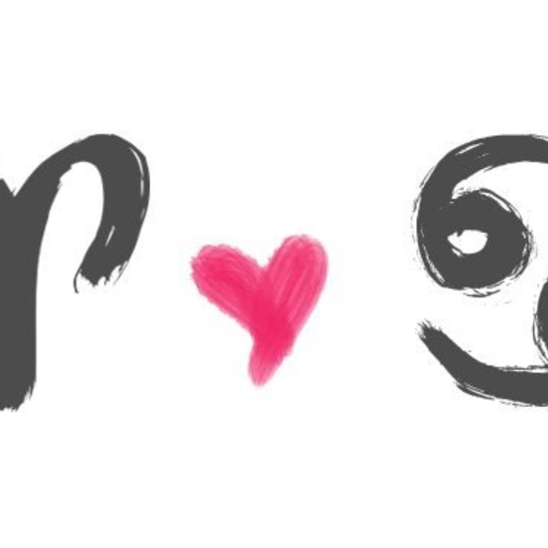 العلاقة شبه مستحيلة بين الحمل والسرطان رغم الاعجاب المتبادل