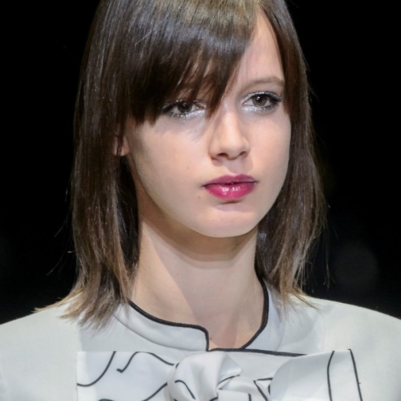 تسريحات شعر بسيطة وكاري من دار ‏Emporio Armani