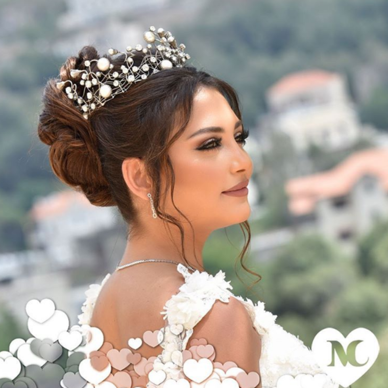 تسريحات شعر للعروس بموديل ملفت و جذاب من صالون ميشال & كوليت