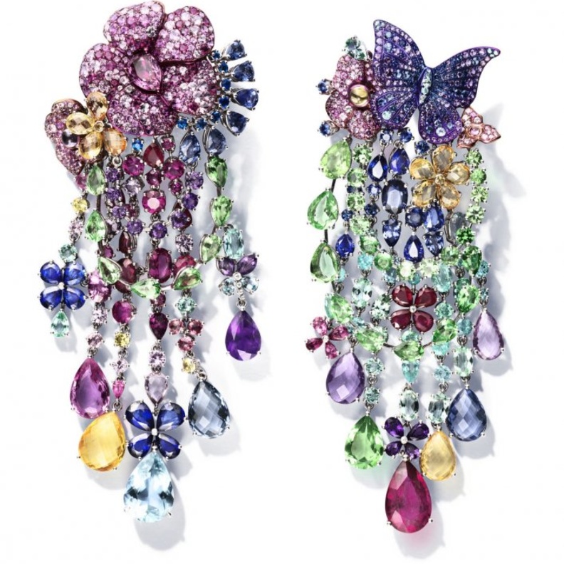 أقراط شوبارد مرصعة بالروبليت والتسافوريتي والياقوت والترومالين