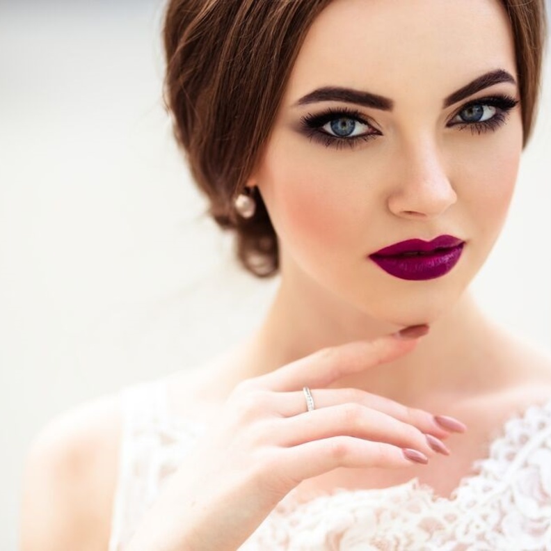 اظافر عروس دائرية وناعمة