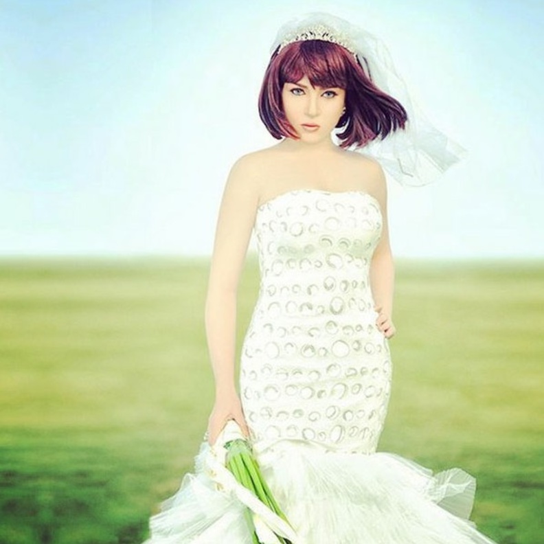 سارة سلامة خضعت لجلسات تصوير بفستان الزفاف