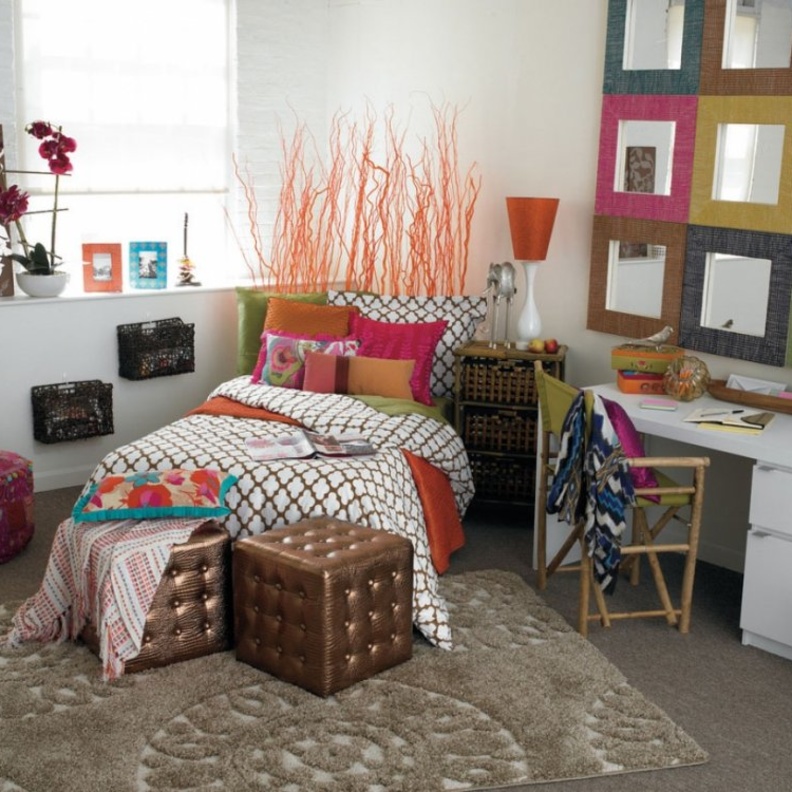 حدى غرف نوم البنات بديكورات شبابية مميزة