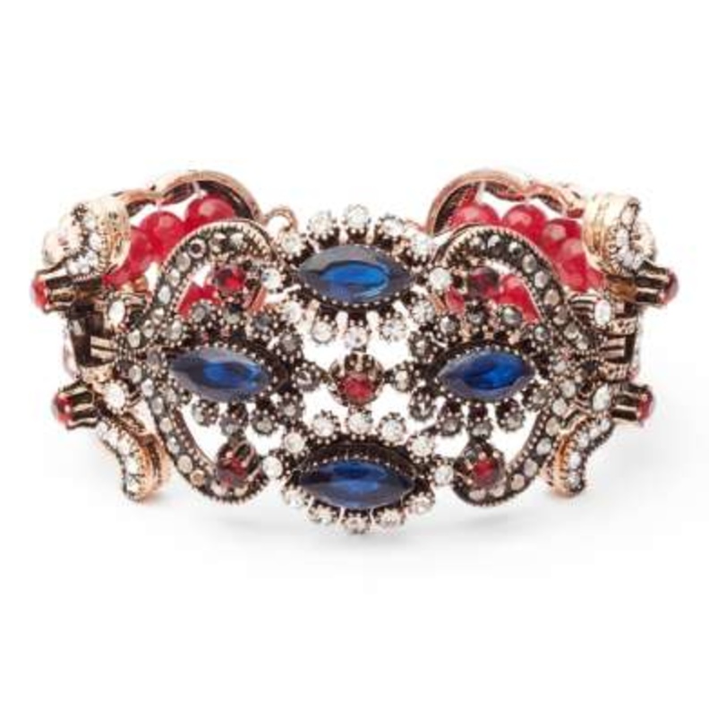 عقود الشوكر من تصميم ساره نوري Sareh Nouri