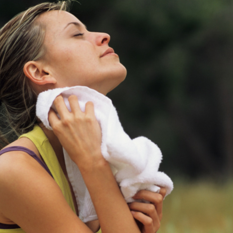 فرط التعرق قد يكون لأسباب نفسية