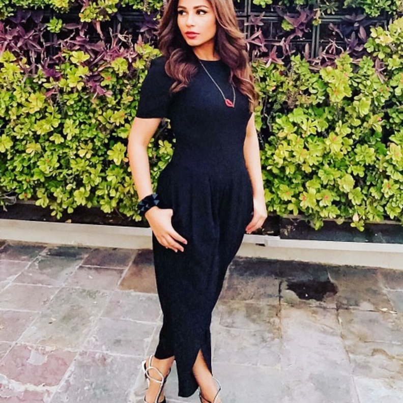 مذيعة قناة العربية مهيرة عبدالعزيز