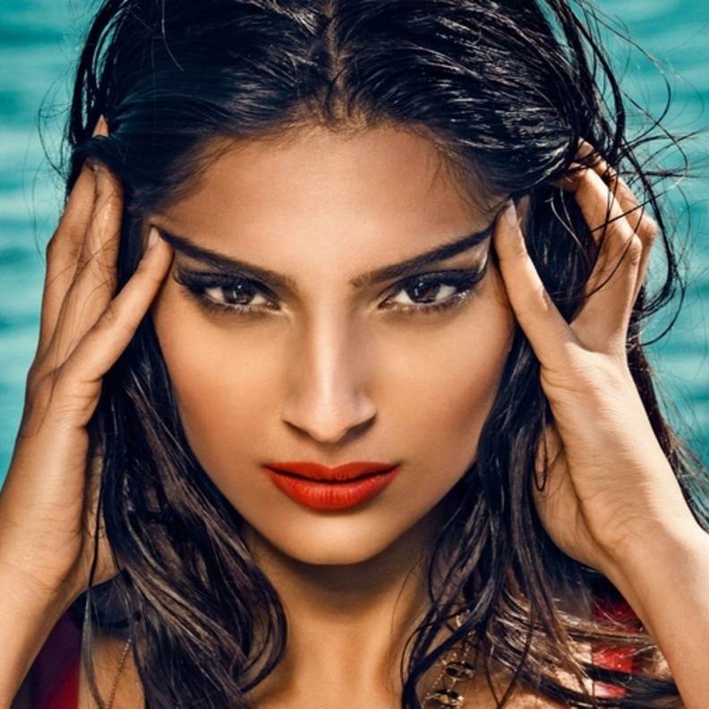 سونام كابور تتحدث عن تعرضها للتحرش وهي صغيرة