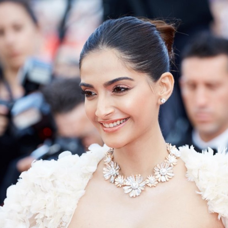 سونام كابور