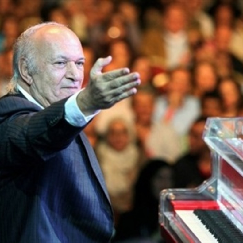 نجاح كبير لحفل عمر خيرت في جدة