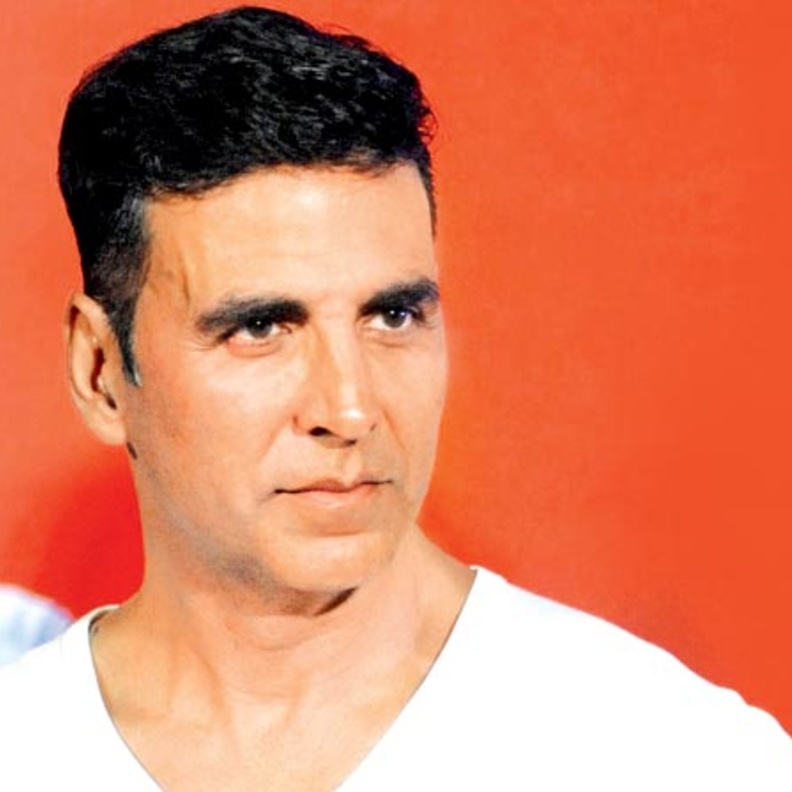 أكشاي كومار يرفض الجدل القائم حول الجائزة الوطنية