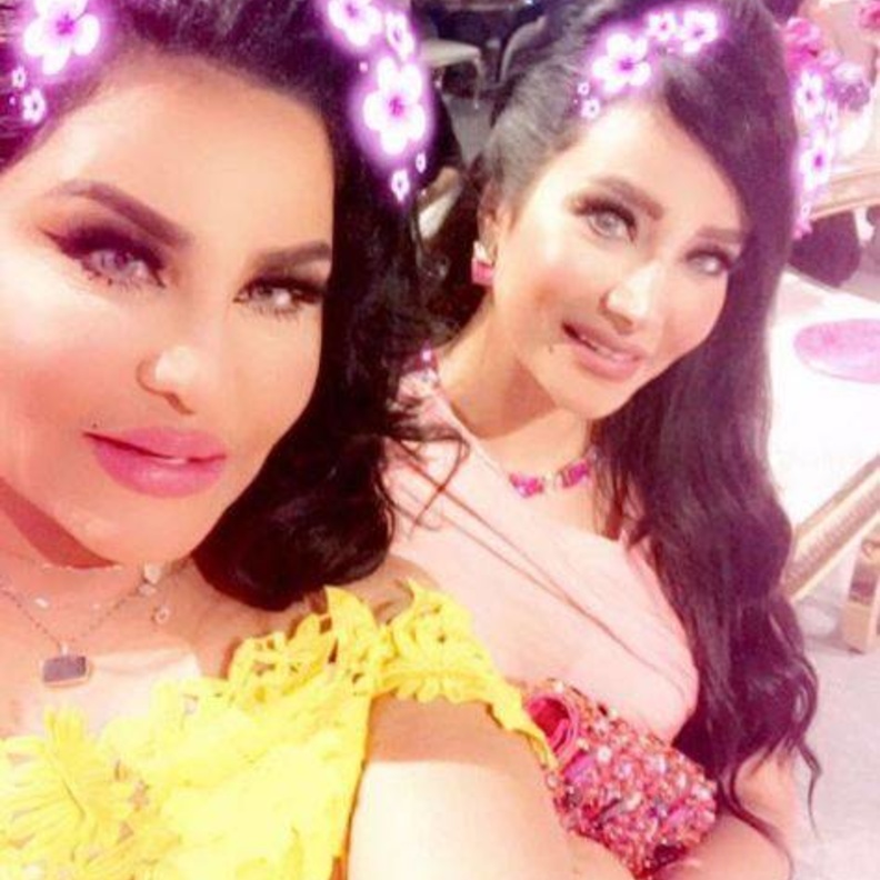 حفل الحنة حضره عدد كبير من فنانات الخليج