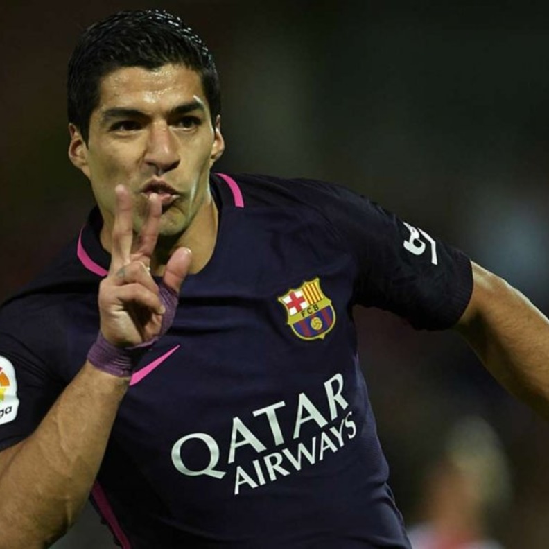 رباعية لفريق برشلونة بفضل سواريز